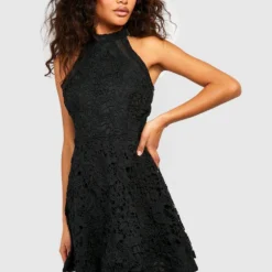 Hochgeschlossenes Skater-Kleid Mit Spitze