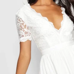 Skater-Kleid Mit Spitzenoberteil -Diven Stil Verkaufsgeschäft dzz26844 red xl 3