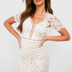 Boutique Bodycon-Kleid Aus Spitze