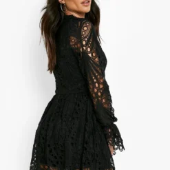 Hochgeschlossenes Skater-Kleid Aus Spitze Mit Weiten Ärmeln 7 Hochgeschlossenes Skater-Kleid Aus Spitze Mit Weiten Ärmeln -Diven Stil Verkaufsgeschäft fzz34343 black xl 1