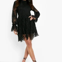 Hochgeschlossenes Skater-Kleid Aus Spitze Mit Weiten Ärmeln 8 Hochgeschlossenes Skater-Kleid Aus Spitze Mit Weiten Ärmeln -Diven Stil Verkaufsgeschäft fzz34343 black xl 2