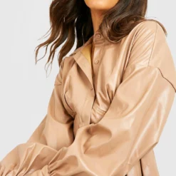 Hemd-Kleid Im Leder-Look Mit Korsett-Detail 9 Hemd-Kleid Im Leder-Look Mit Korsett-Detail -Diven Stil Verkaufsgeschäft gzz26346 sand xl 3