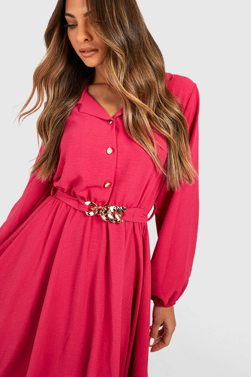 Hemd-Kleid Mit Ketten-Detail 6 Hemd-Kleid Mit Ketten-Detail – Bild 4