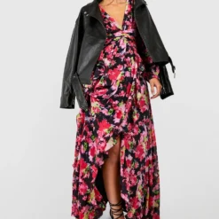 Langärmliges Florales Rüschen-Kleid