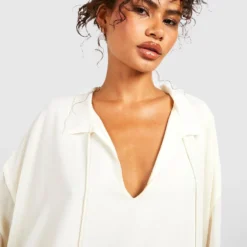 Smok-Kleid Mit Rüschen-Detail -Diven Stil Verkaufsgeschäft gzz43950 cream xl 3