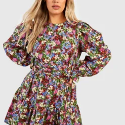 Plus Florales Skater-Kleid Mit Puffärmeln -Diven Stil Verkaufsgeschäft gzz46296 berry xl 2 scaled