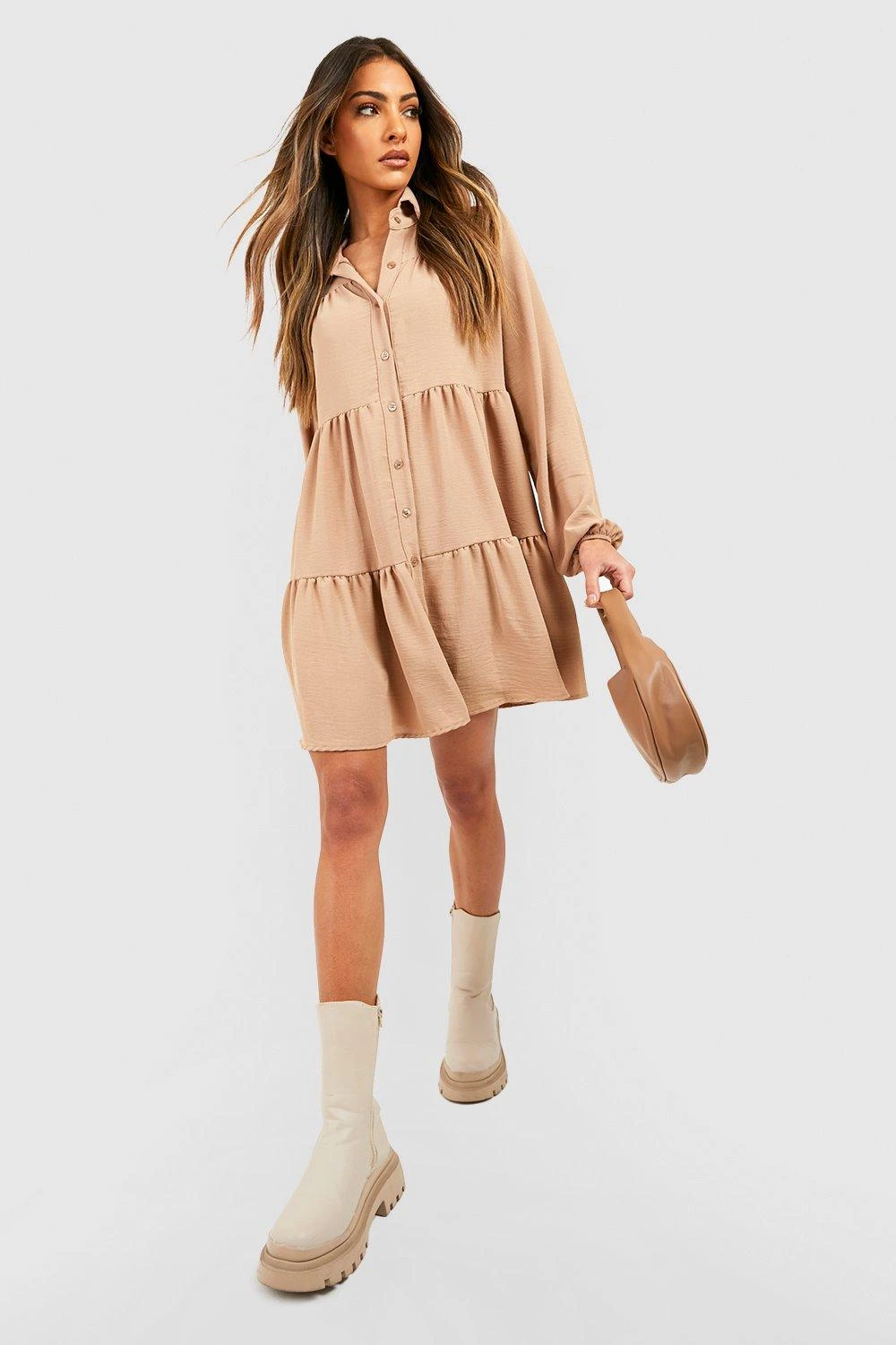 Gestuftes Hemd-Kleid 5 Gestuftes Hemd-Kleid – Bild 3