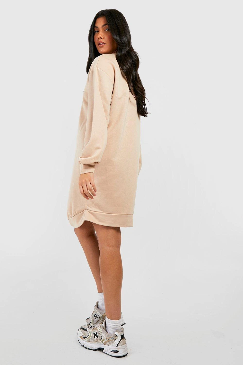 Umstandsmode Sweatshirt-Kleid Mit Mama-Print 4 Umstandsmode Sweatshirt-Kleid Mit Mama-Print – Bild 2