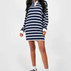 Tall Sweatshirt-Kleid Mit Streifen Und Rugby-Kragen