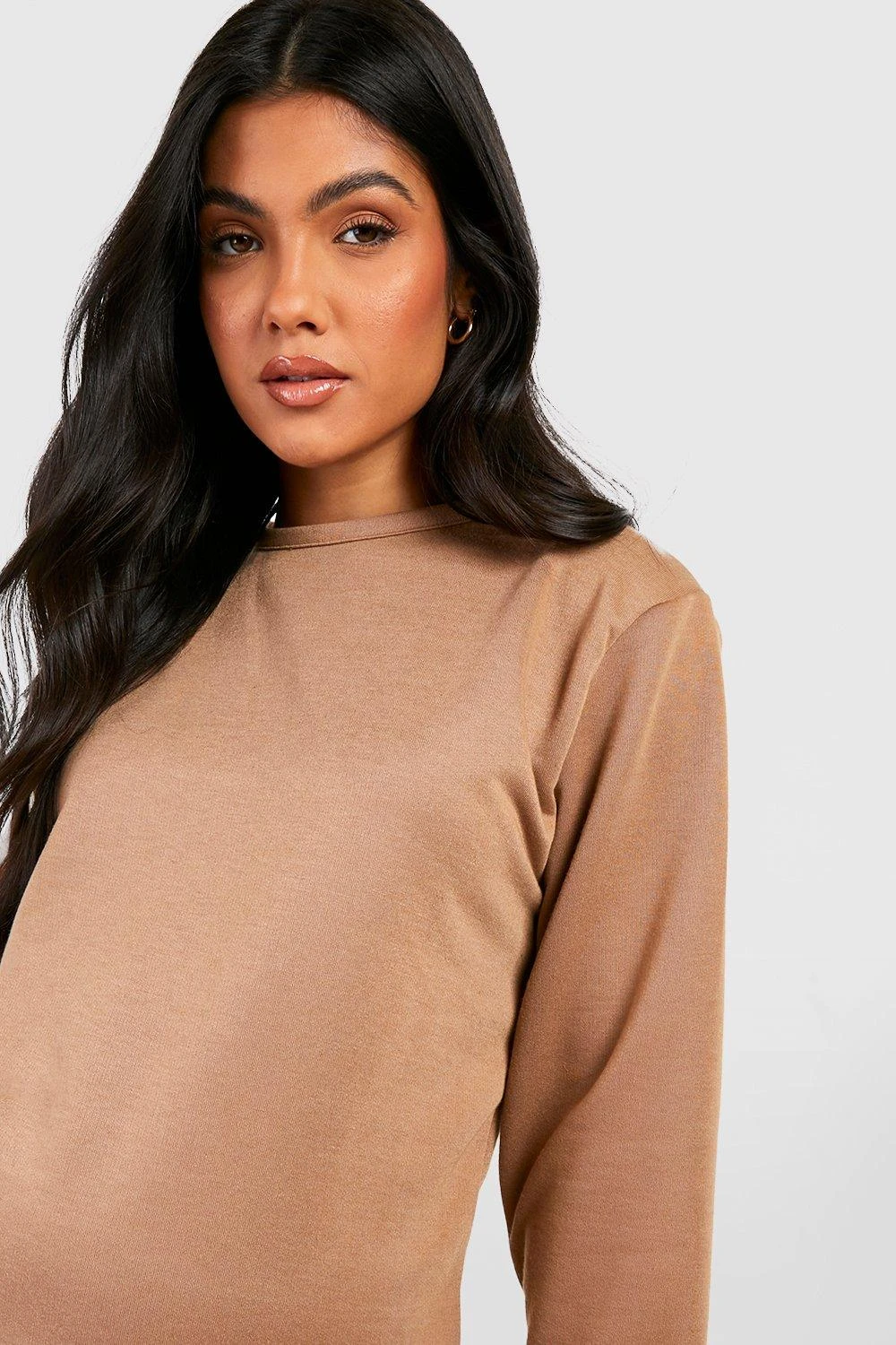 Umstandsmode Langes Sweatshirt-Kleid Mit Schlitz-Detail 6 Umstandsmode Langes Sweatshirt-Kleid Mit Schlitz-Detail – Bild 4