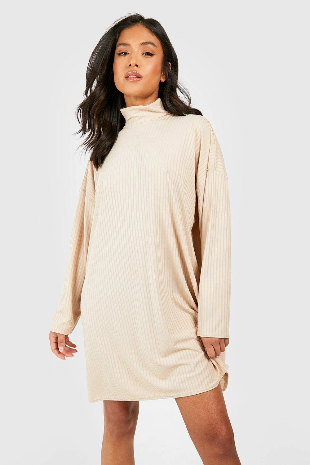 Petite Hochgeschlossenes Geripptes Kleid 5 Petite Hochgeschlossenes Geripptes Kleid – Bild 3