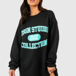 Petite Oversize Sweatshirt-Kleid Mit Dsgn Studio Slogan