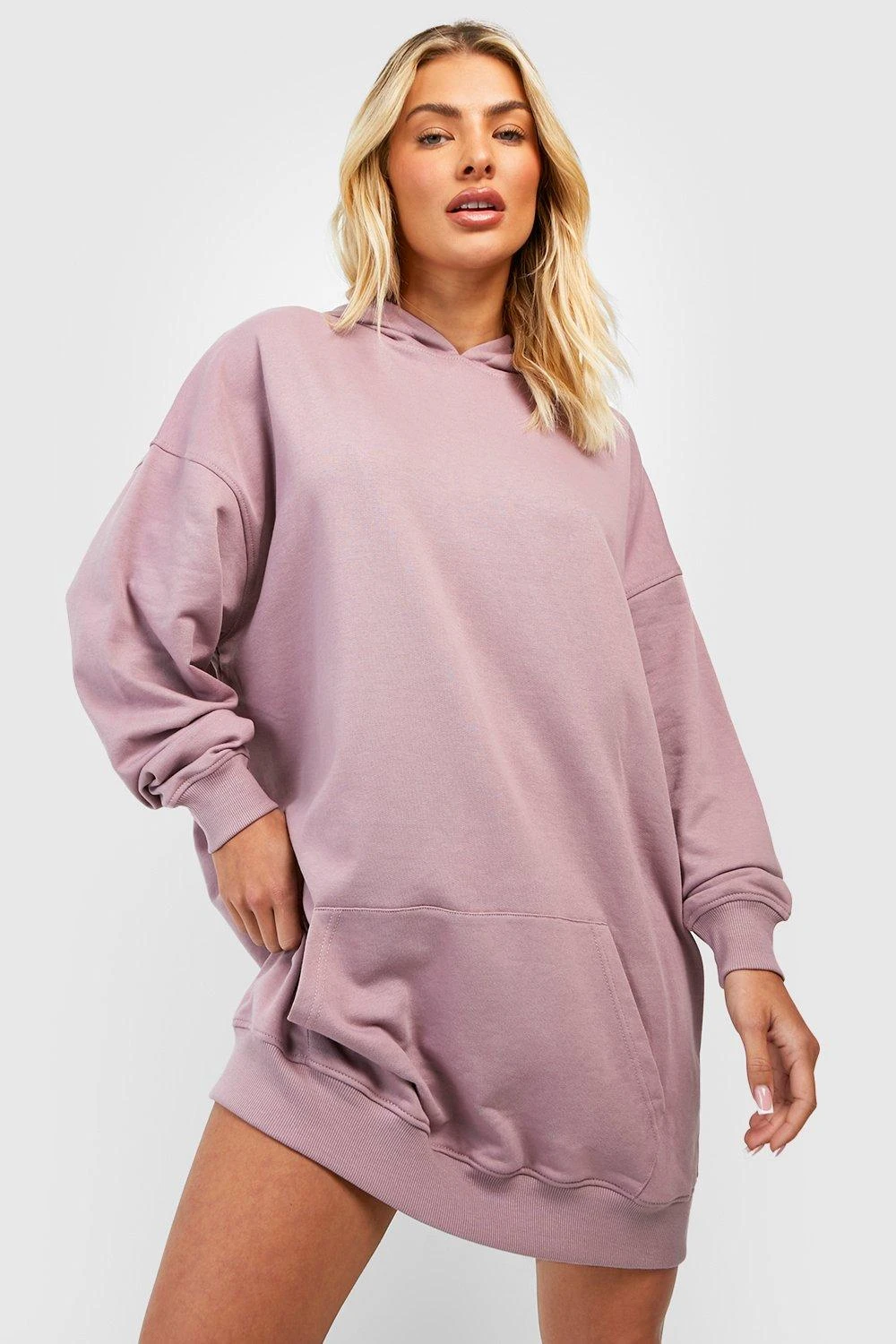 Oversize Hoodie Sweatshirt-Kleid 3 Oversize Hoodie Sweatshirt-Kleid
