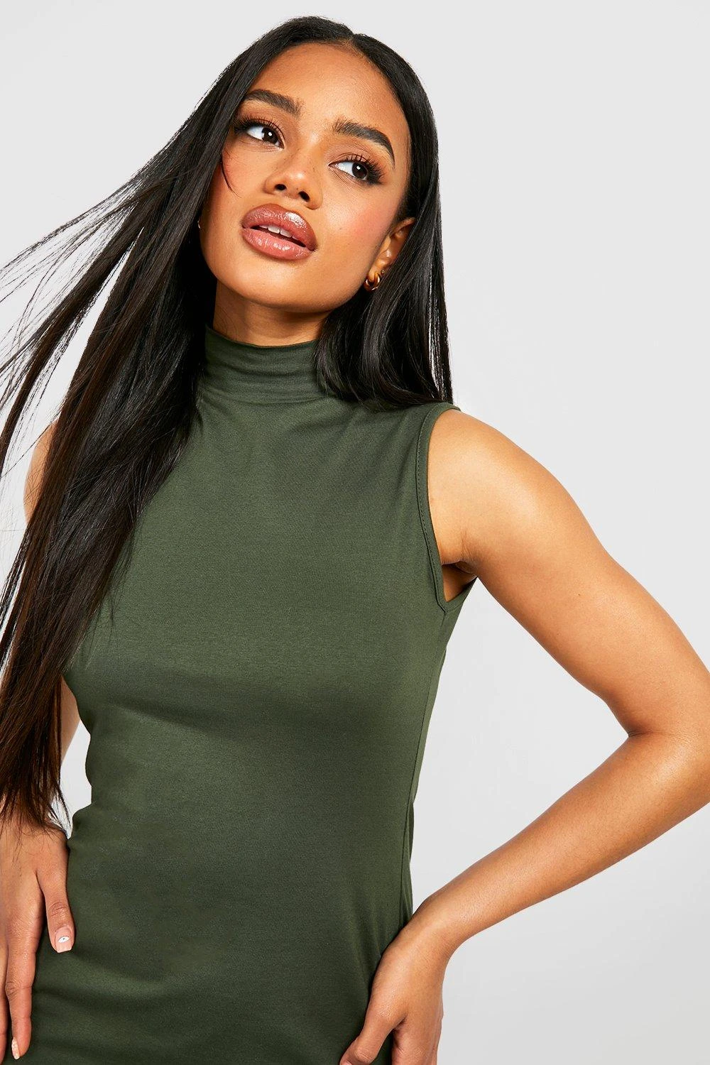 Oversize T-Shirt-Kleid Aus Baumwolle 6 Oversize T-Shirt-Kleid Aus Baumwolle – Bild 4