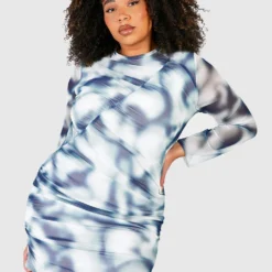 Plus Gerafftes Batik Bodycon-Kleid Mit Marmor-Print