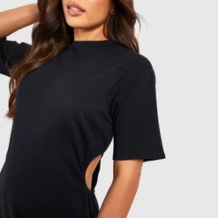Tall Cut-Out T-Shirt-Kleid Mit Cut-Out Detail -Diven Stil Verkaufsgeschäft gzz54735 black xl 3 scaled