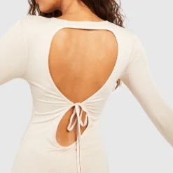 Langärmliges Mini Bodycon-Kleid Mit Cut-Out -Diven Stil Verkaufsgeschäft gzz55236 stone xl 3 scaled