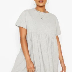 Plus Basic Smok-Kleid