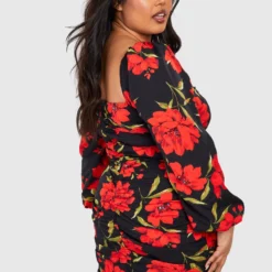 Plus Florales Gerafftes Kleid -Diven Stil Verkaufsgeschäft pzz67179 black xl 1 scaled